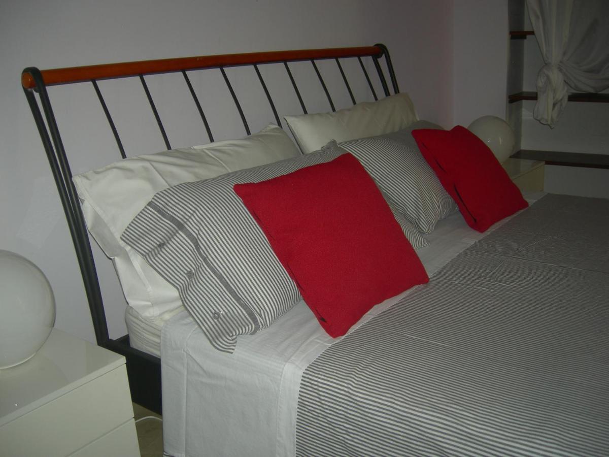 Porta Deuropa Bed and Breakfast Lecce Buitenkant foto