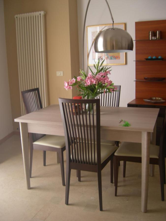 Porta Deuropa Bed and Breakfast Lecce Buitenkant foto
